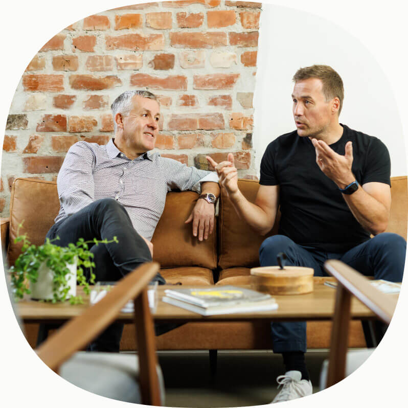 Inbank founders Priit Põldoja and Jan Andresoo having a chat at the office lounge area
